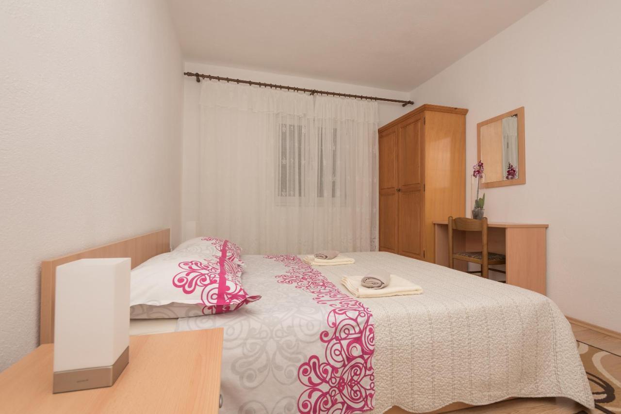 Apartman Pinto Makarska Exterior photo