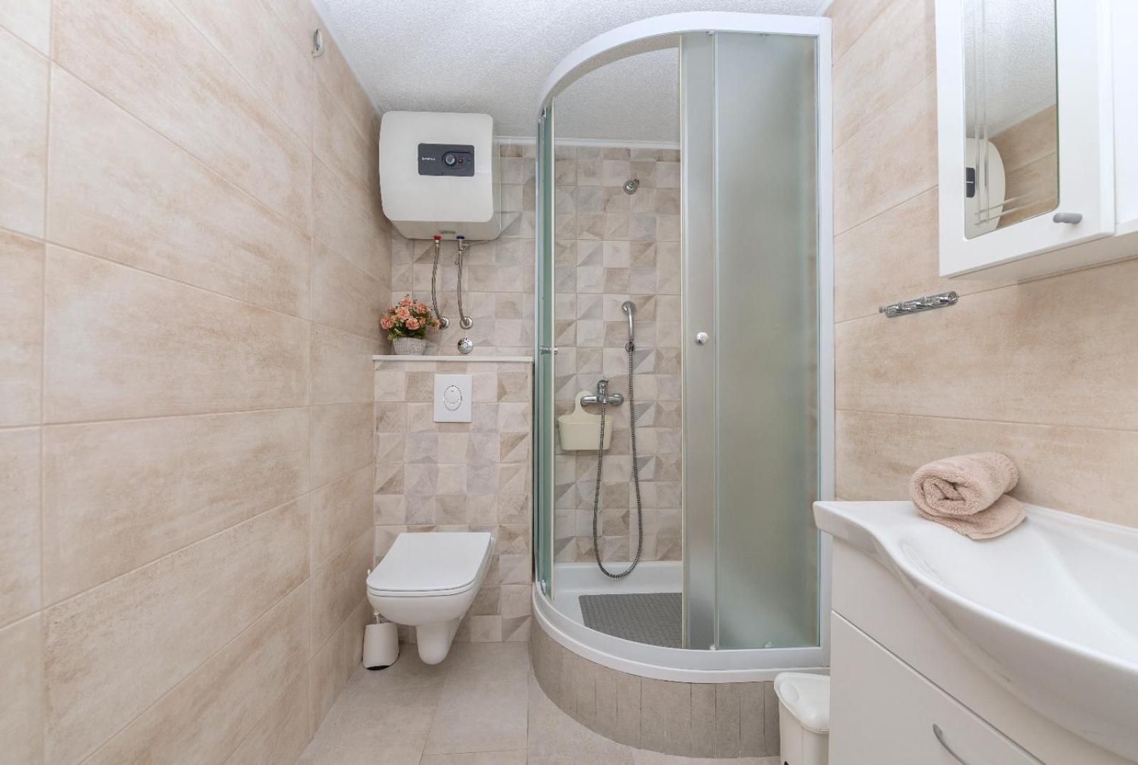 Apartman Pinto Makarska Exterior photo